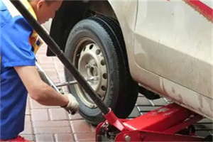 清新附近拖车24小时服务热线电话